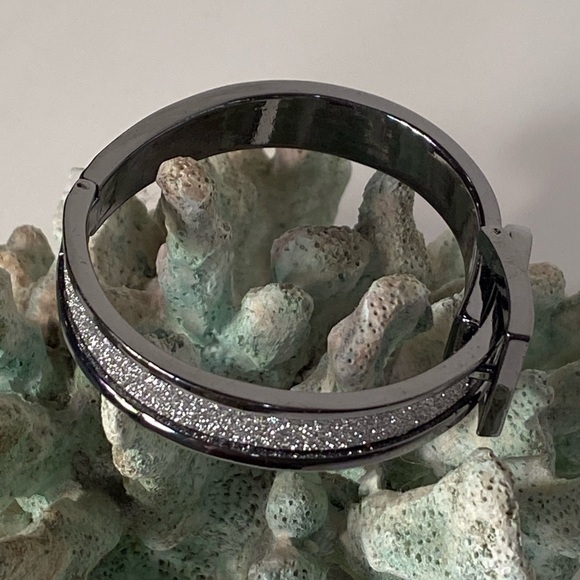 🔥3/$25🔥Bracelet Fashion Jewelry - Picture 9 of 9